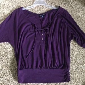 American Eagle XS top